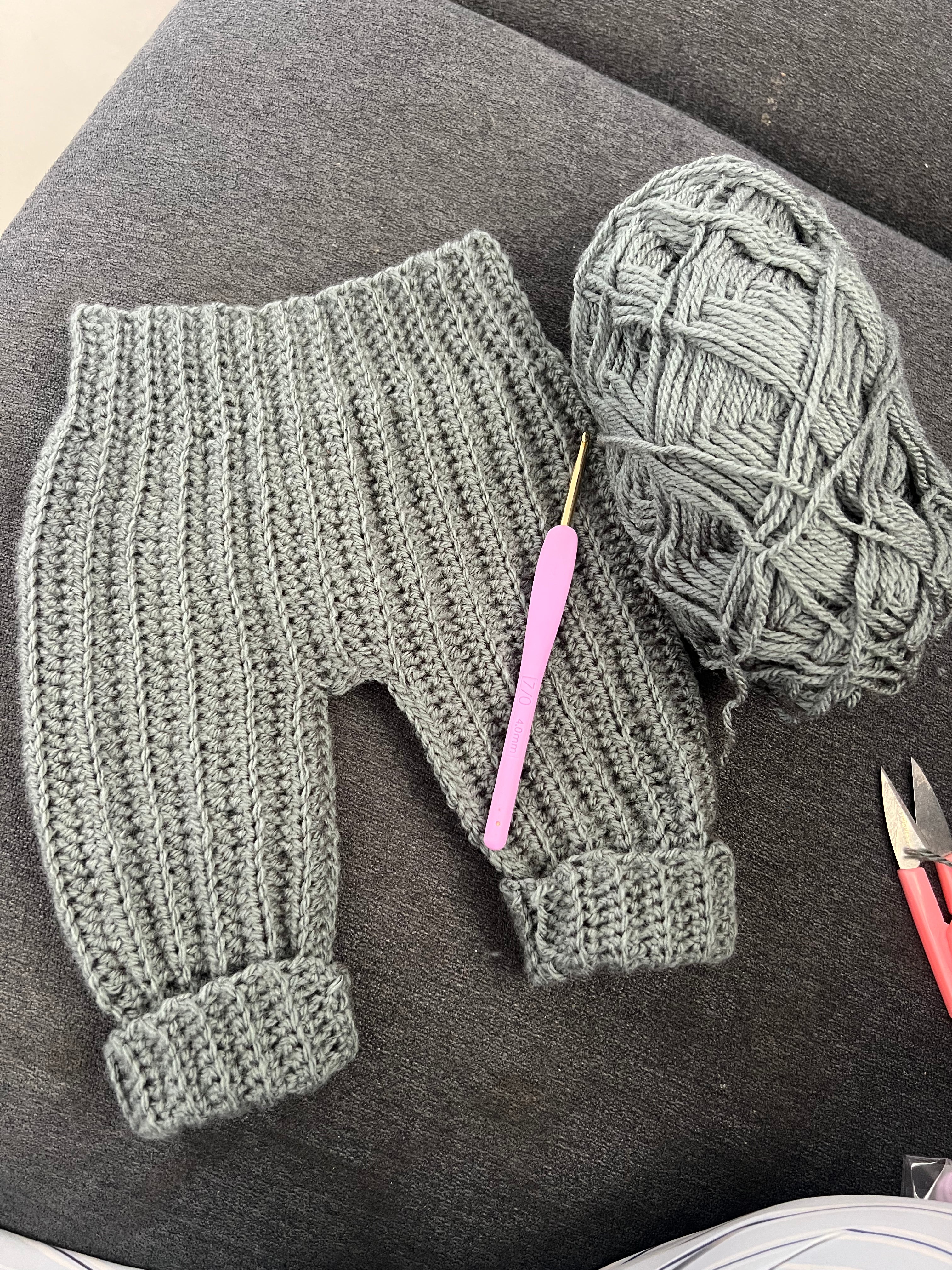 Ribbed baby pants