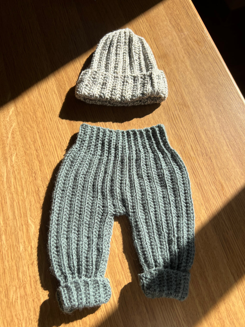 Ribbed baby pants